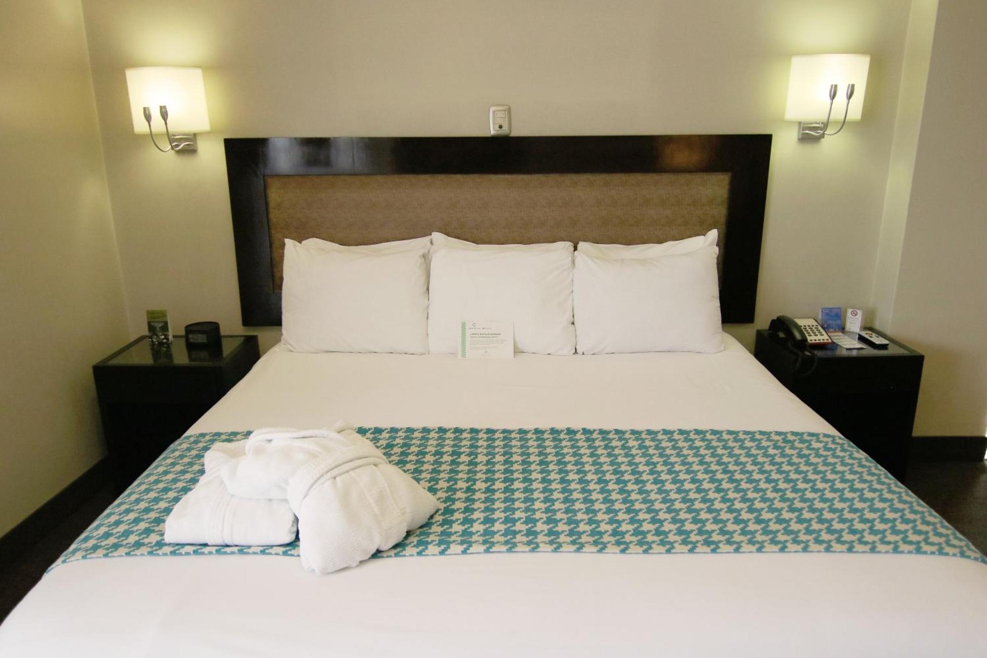 Wyndham Costa Del Sol Cajamarca Hotel Buitenkant foto