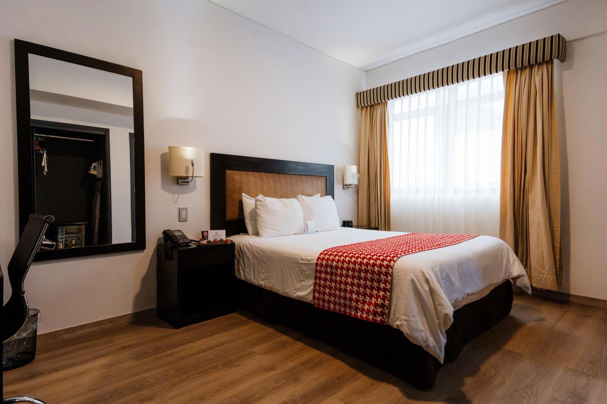 Wyndham Costa Del Sol Cajamarca Hotel Buitenkant foto