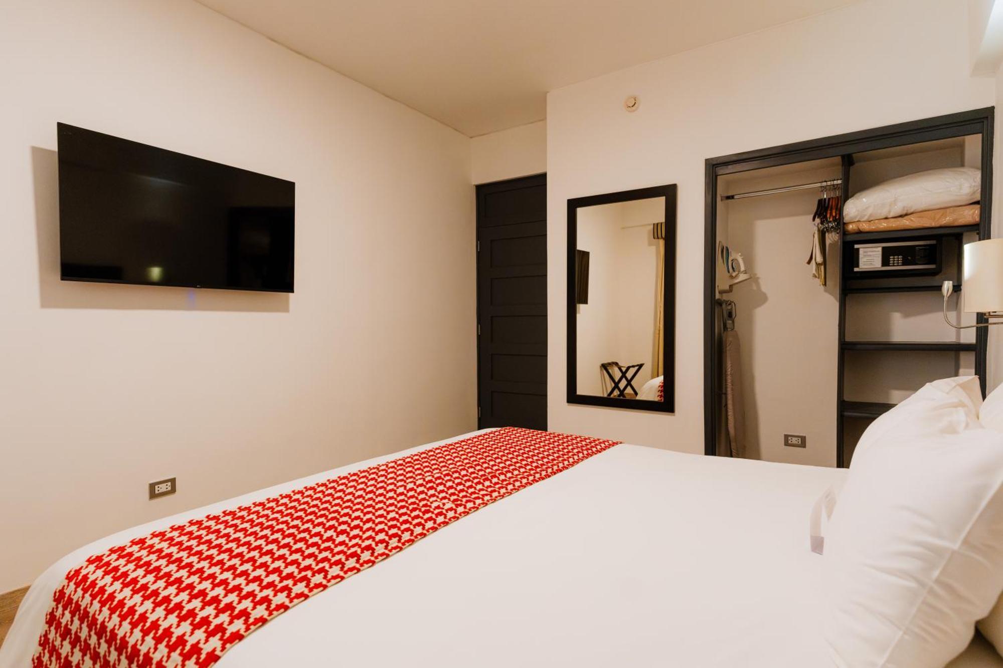 Wyndham Costa Del Sol Cajamarca Hotel Buitenkant foto