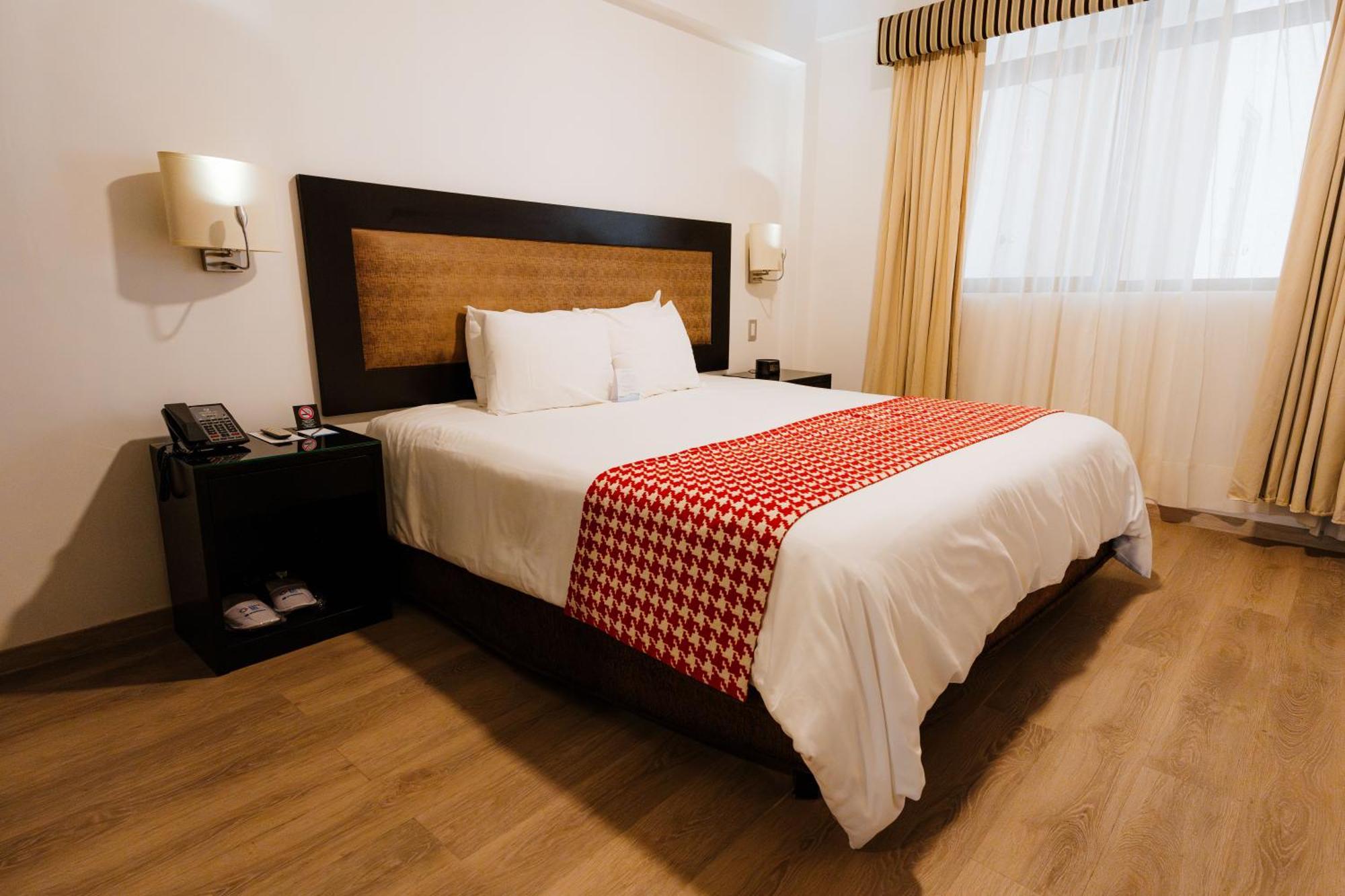 Wyndham Costa Del Sol Cajamarca Hotel Buitenkant foto
